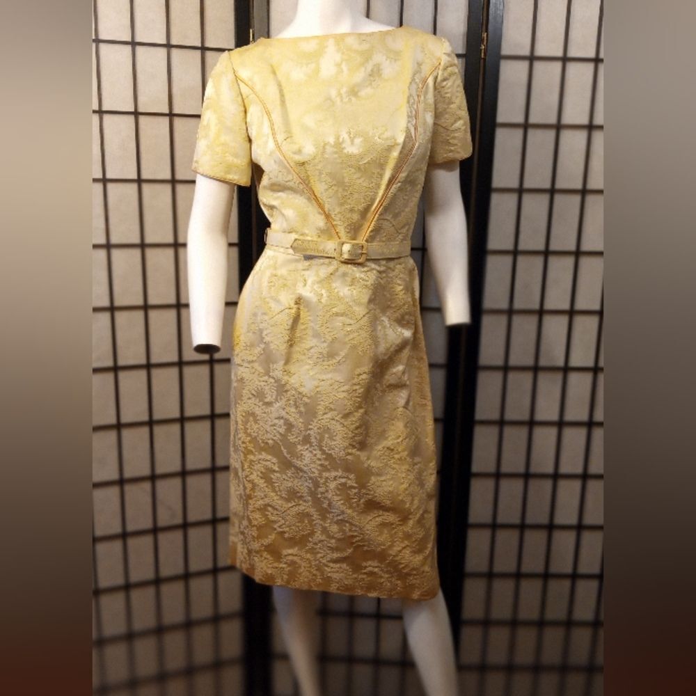 Miss Couture Vintage Cream Floral Dress